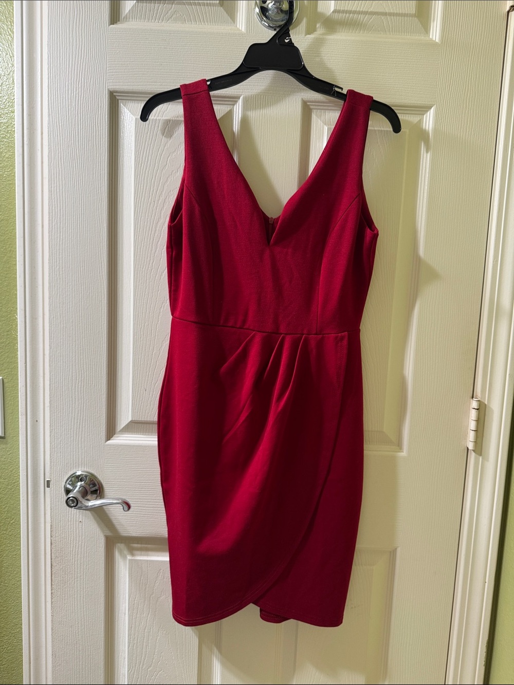 Sleeveless V-Neck Red Dress